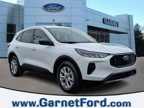 Certified 2023 Ford Escape Active AWD/4WD image 1