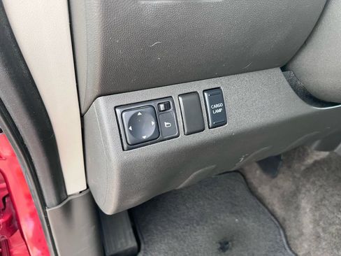 Used 2012 Nissan Frontier PRO-4X w/ Pro-4x Luxury Pkg image 19