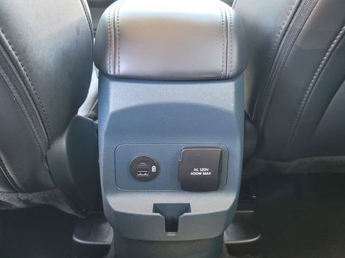 Certified 2024 Ford Maverick Lariat w/ Black Appearance Package AWD/4WD image 15