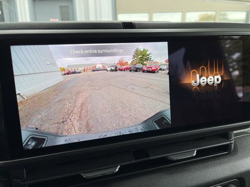 New 2026 Jeep Gladiator Sport image 4