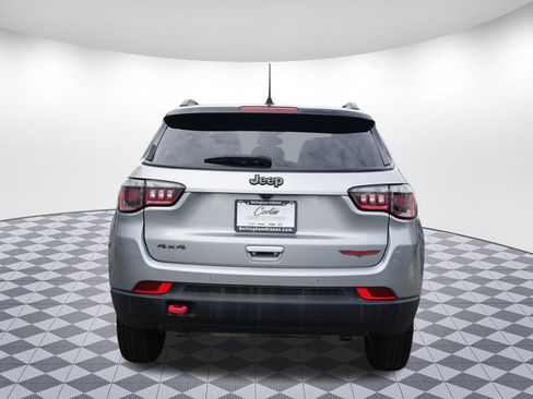 Used 2023 Jeep Compass Trailhawk AWD/4WD image 6