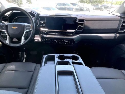 Used 2026 Chevrolet Silverado 2500 LTZ AWD/4WD image 7