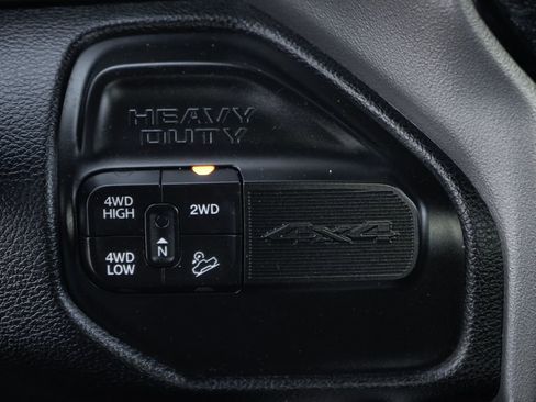 Used 2022 RAM 2500 Laramie w/ Night Edition image 36