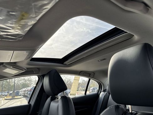 New 2026 MAZDA MAZDA3 2.5 S Sedan w/ Preferred Pkg image 22