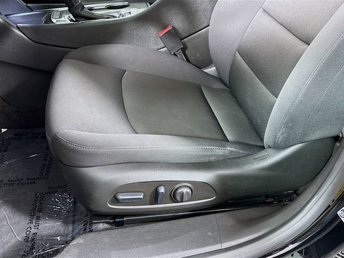 Certified 2024 Chevrolet Malibu LT FWD image 20