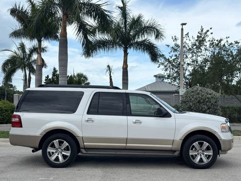 Used 2011 Ford Expedition EL XLT w/ 201A Rapid Spec Order Code RWD image 5