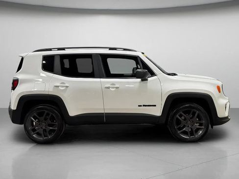 Used 2021 Jeep Renegade Latitude AWD/4WD image 2