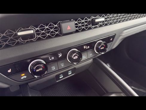 Certified 2025 Honda Accord SE image 26