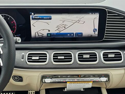 New 2026 Mercedes-Benz GLS 450 4MATIC image 35