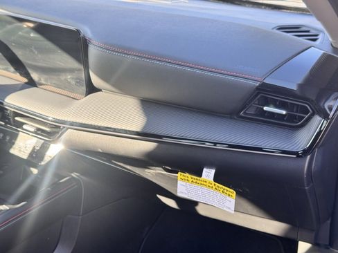 Certified 2025 Nissan Kicks SR w/ Illumination Package image 27