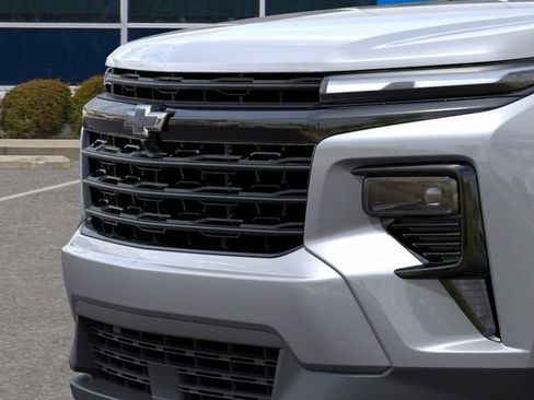 New 2027 Chevrolet Traverse LT w/ Midnight/Sport Edition AWD/4WD image 13