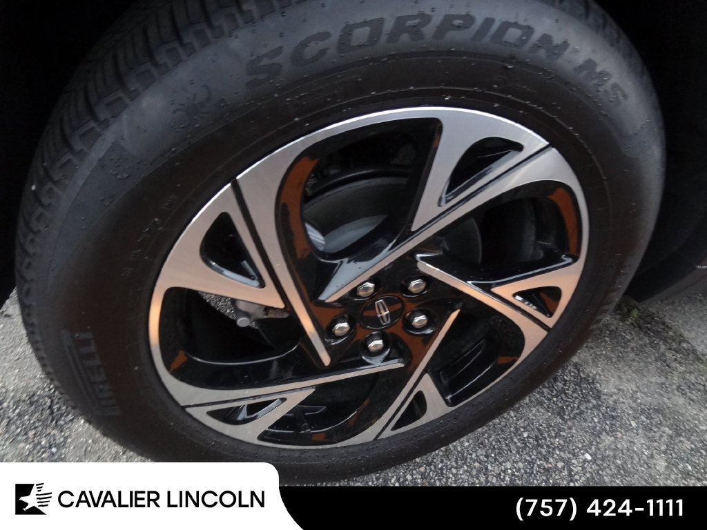 Used 2026 Lincoln Nautilus Premier w/ Equipment Group 102A AWD/4WD image 22