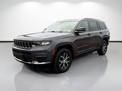 Used 2024 Jeep Grand Cherokee L Limited w/ Luxury Tech Group II image 7