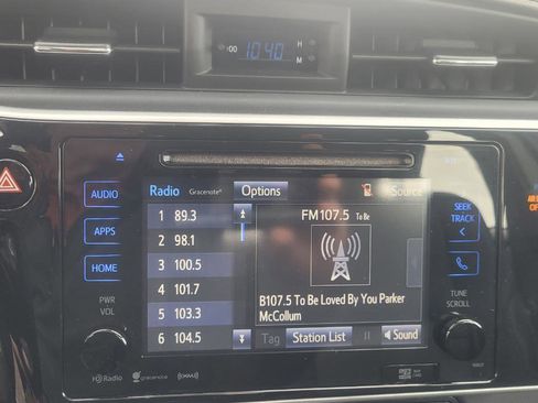 Used 2019 Toyota Corolla XSE image 20