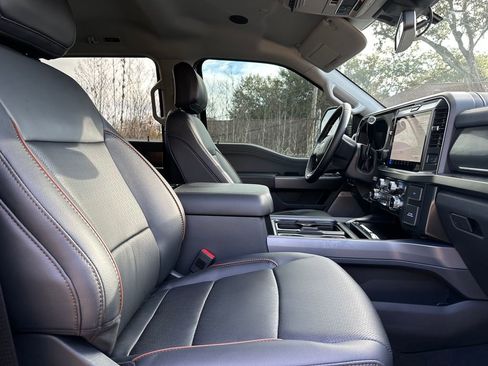 New 2026 Ford F250 Lariat w/ Lariat Ultimate Package image 38