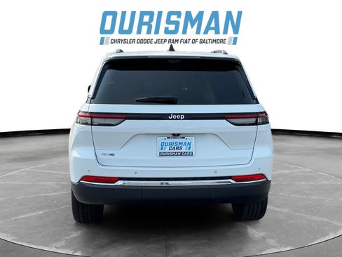 Used 2023 Jeep Grand Cherokee 4WD 4xe w/ Luxury Tech Group II image 5