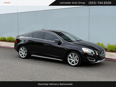 Used 2012 Volvo S60 T5 FWD image 10