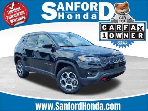 Used 2022 Jeep Compass Trailhawk w/ Trailhawk Convenience Group AWD/4WD image 1