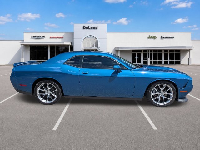 Used 2021 Dodge Challenger GT RWD image 3