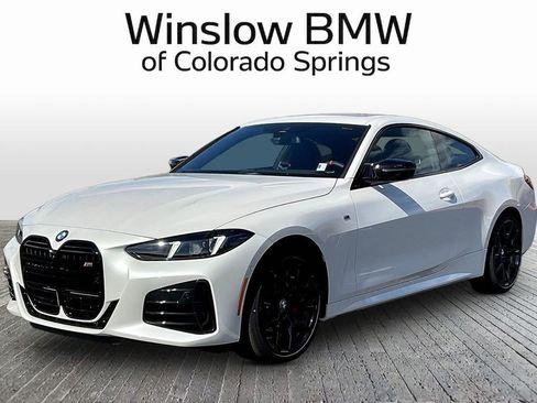 New 2026 BMW 440i xDrive Coupe w/ Premium Package AWD/4WD image 3