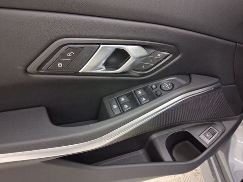 New 2026 BMW 330i Sedan w/ Convenience Package image 22