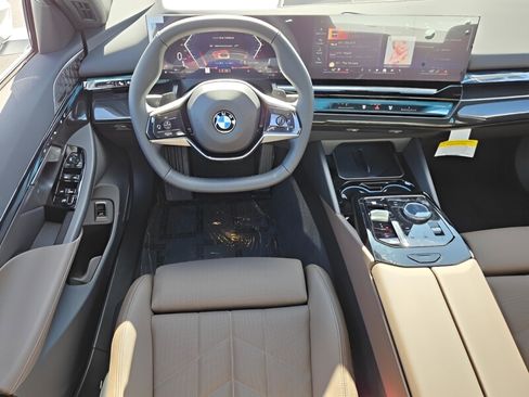 New 2026 BMW 530i w/ M Sport Package RWD image 12