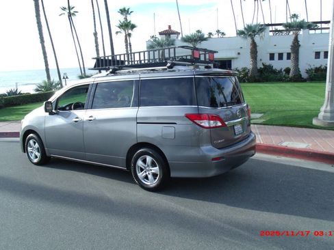 Used 2016 Nissan Quest SV image 5