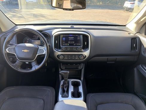 Used 2020 Chevrolet Colorado LT w/ LT Convenience Package image 21