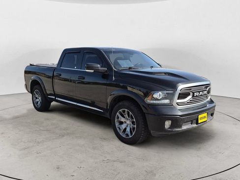 Used 2018 RAM 1500 Limited AWD/4WD image 3