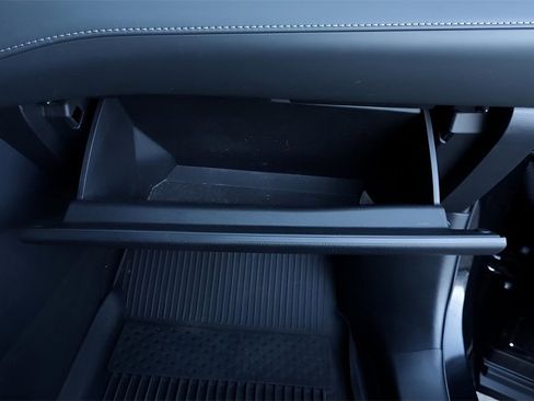 Certified 2022 Toyota Highlander XLE image 35