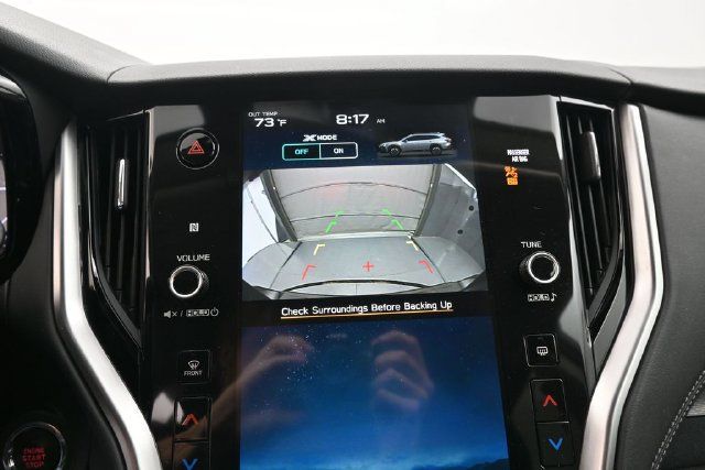 Used 2024 Subaru Outback Premium AWD/4WD image 11