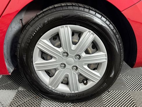 Used 2022 Kia Rio S image 35