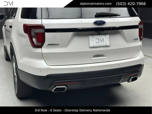 Used 2016 Ford Explorer Sport image 16