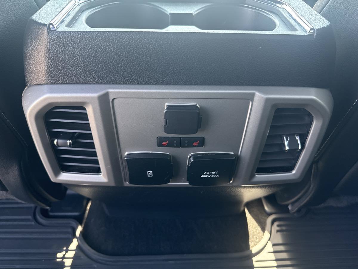 Used 2020 Ford F150 Lariat w/ Equipment Group 502A Luxury AWD/4WD image 16