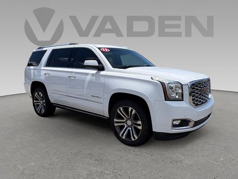 Used 2019 GMC Yukon Denali w/ Denali Ultimate Package AWD/4WD image 1