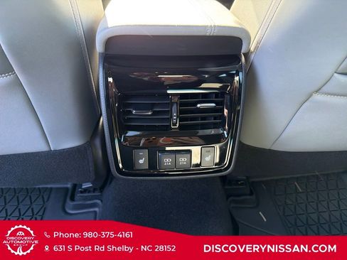 Used 2020 Toyota Avalon Limited w/ Advanced Safety Package image 33