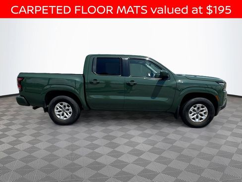 Used 2024 Nissan Frontier SV w/ Technology Package RWD image 4