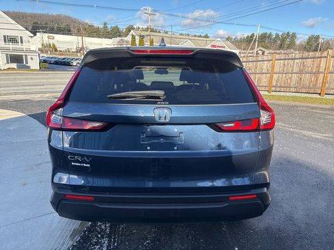Used 2023 Honda CR-V EX image 6