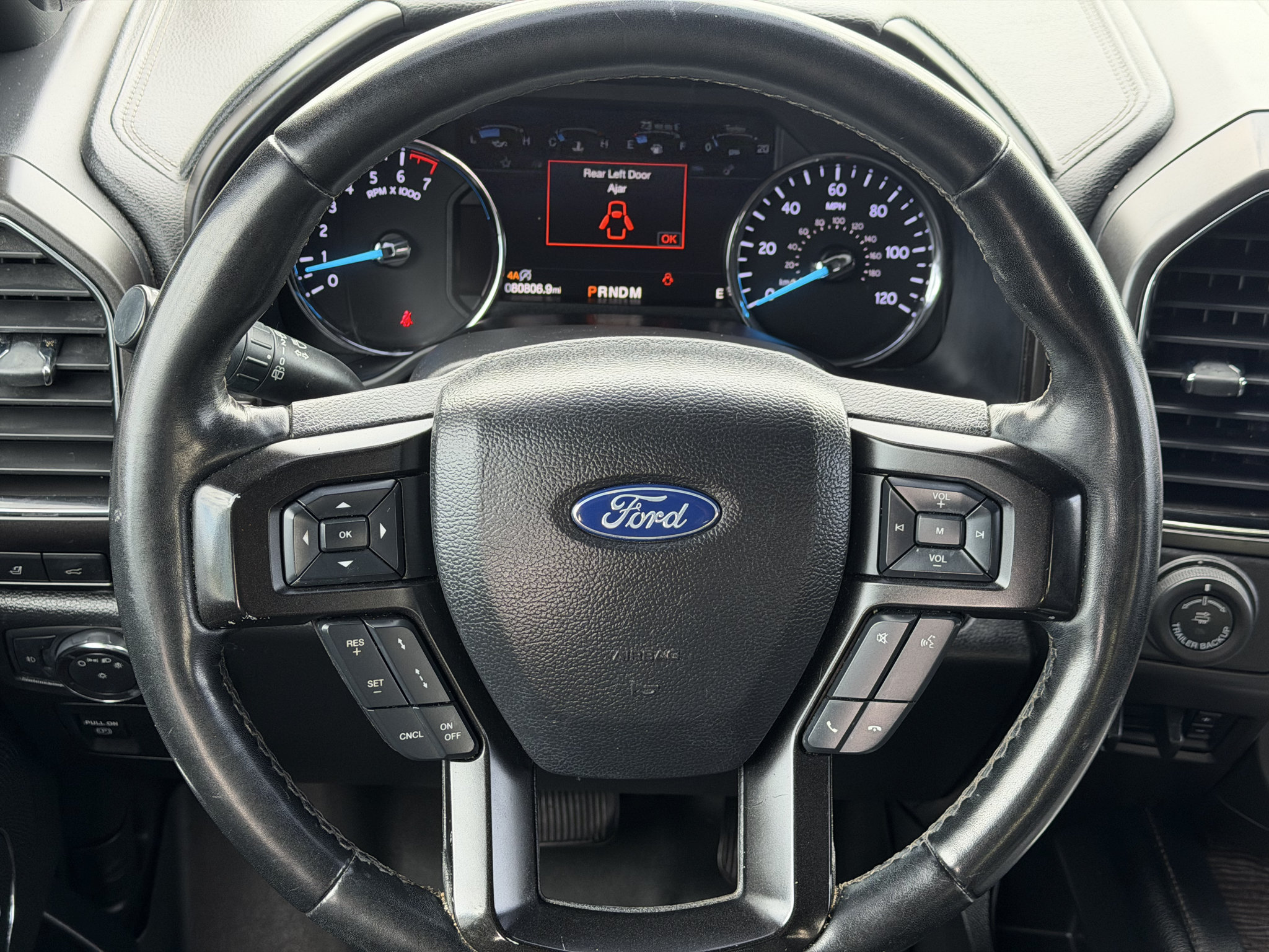 Used 2019 Ford Expedition Limited w/ Equipment Group 302A AWD/4WD image 19