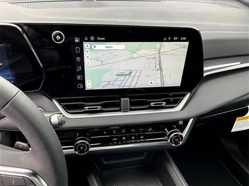 New 2026 Chevrolet Equinox LT w/ Midnight Edition image 11