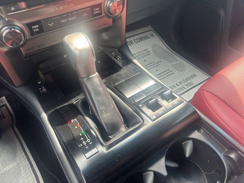 Used 2020 Lexus GX 460 Premium image 24