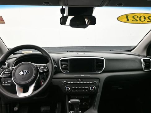 Used 2021 Kia Sportage LX w/ LX AWD Popular Package image 27