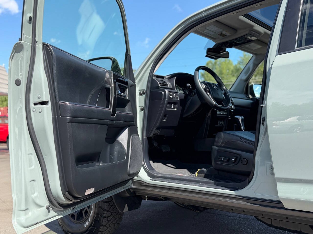 Used 2021 Toyota 4Runner TRD Pro AWD/4WD image 49