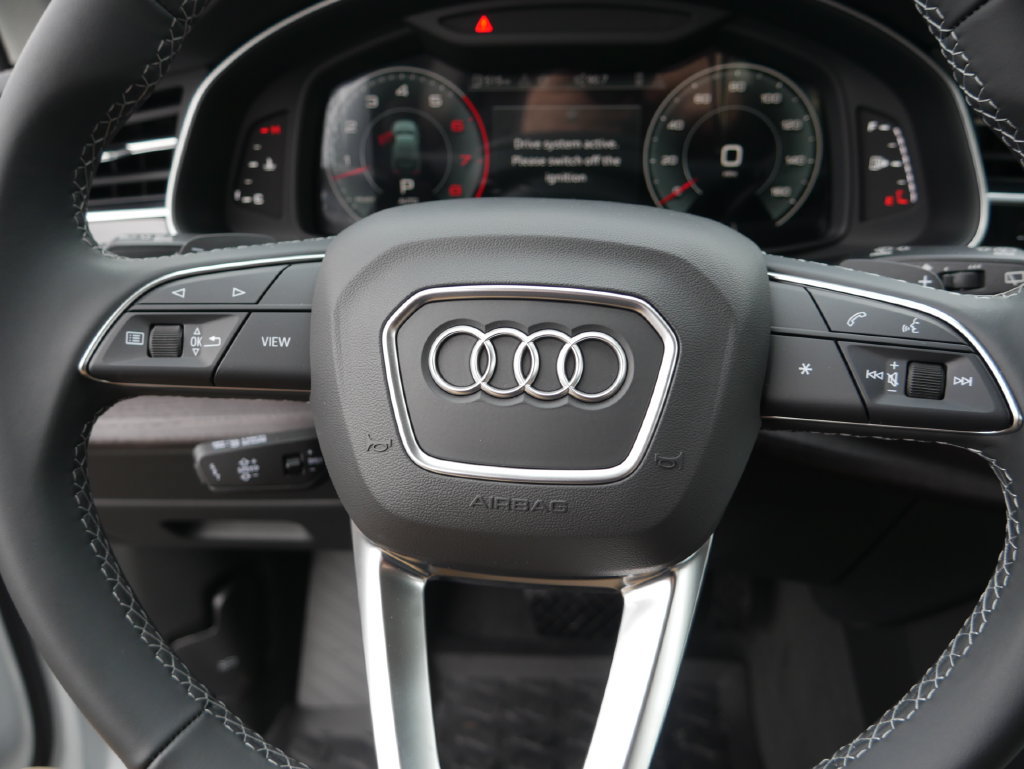 Used 2025 Audi Q7 3.0T Premium Plus w/ Premium Plus Package AWD/4WD image 45