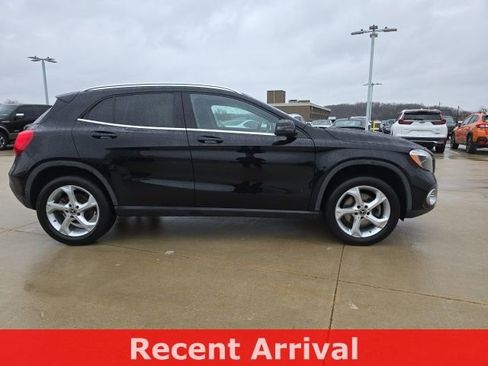Used 2020 Mercedes-Benz GLA 250 GLA 250 image 4