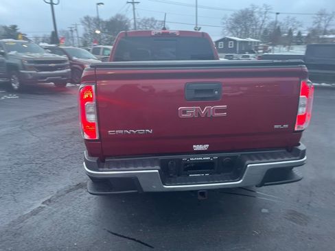 Used 2017 GMC Canyon SLE w/ SLE Convenience Package image 4