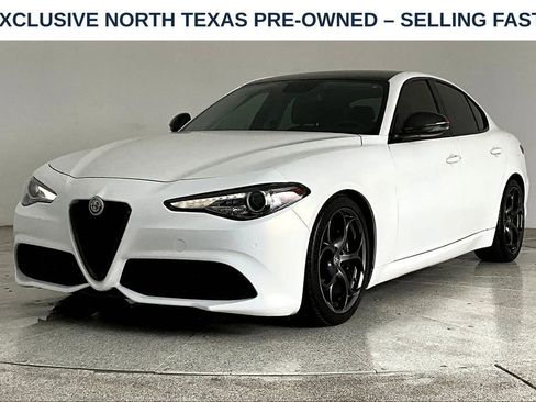 Used 2019 Alfa Romeo Giulia Ti Sport w/ Quick Order Package 22U Sport RWD image 15