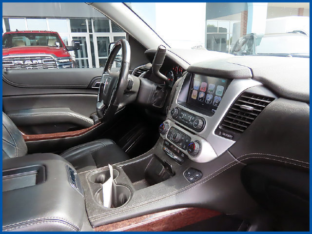 Used 2020 GMC Yukon XL SLT AWD/4WD image 8
