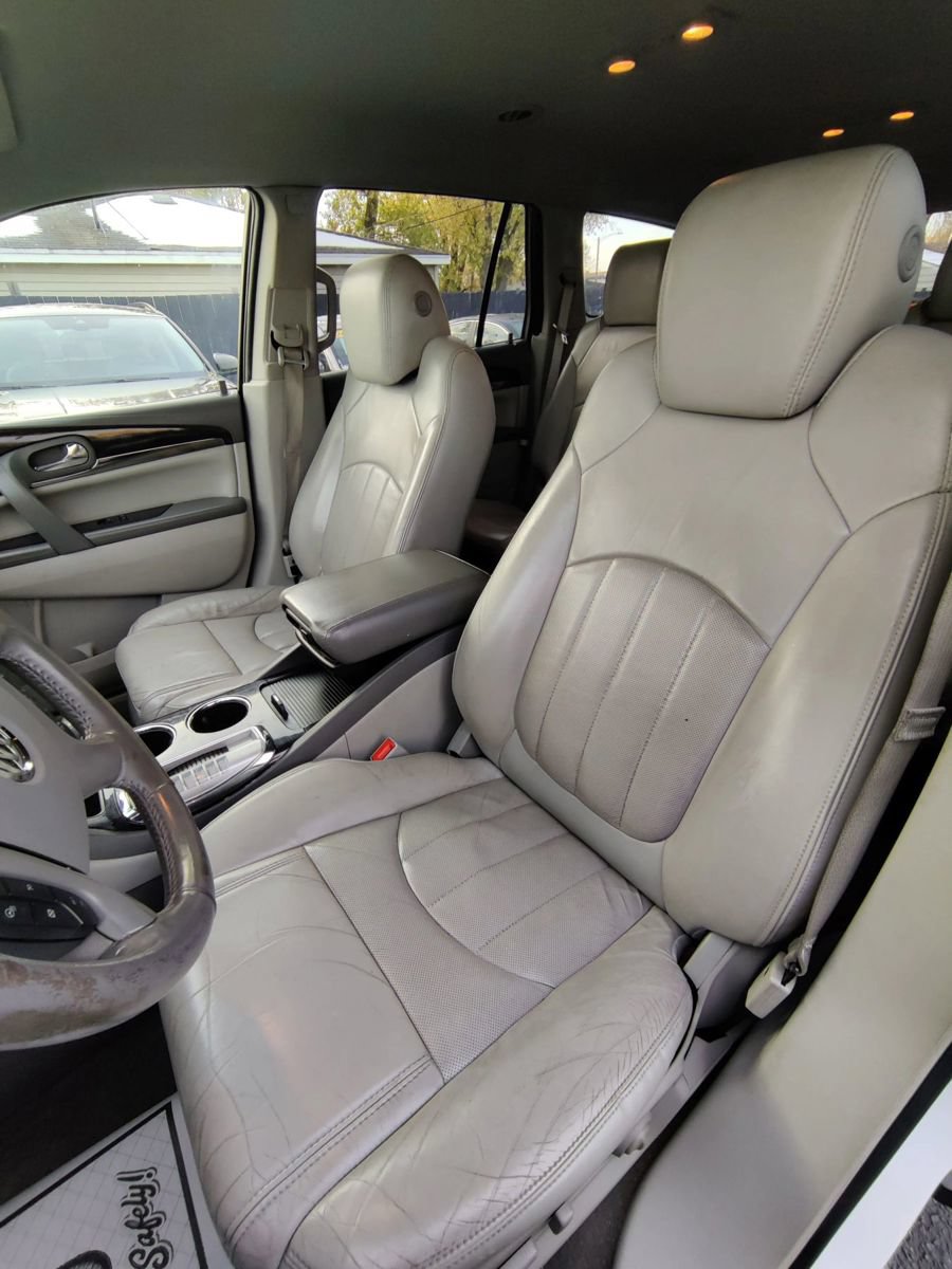 Used 2016 Buick Enclave Leather AWD/4WD image 8
