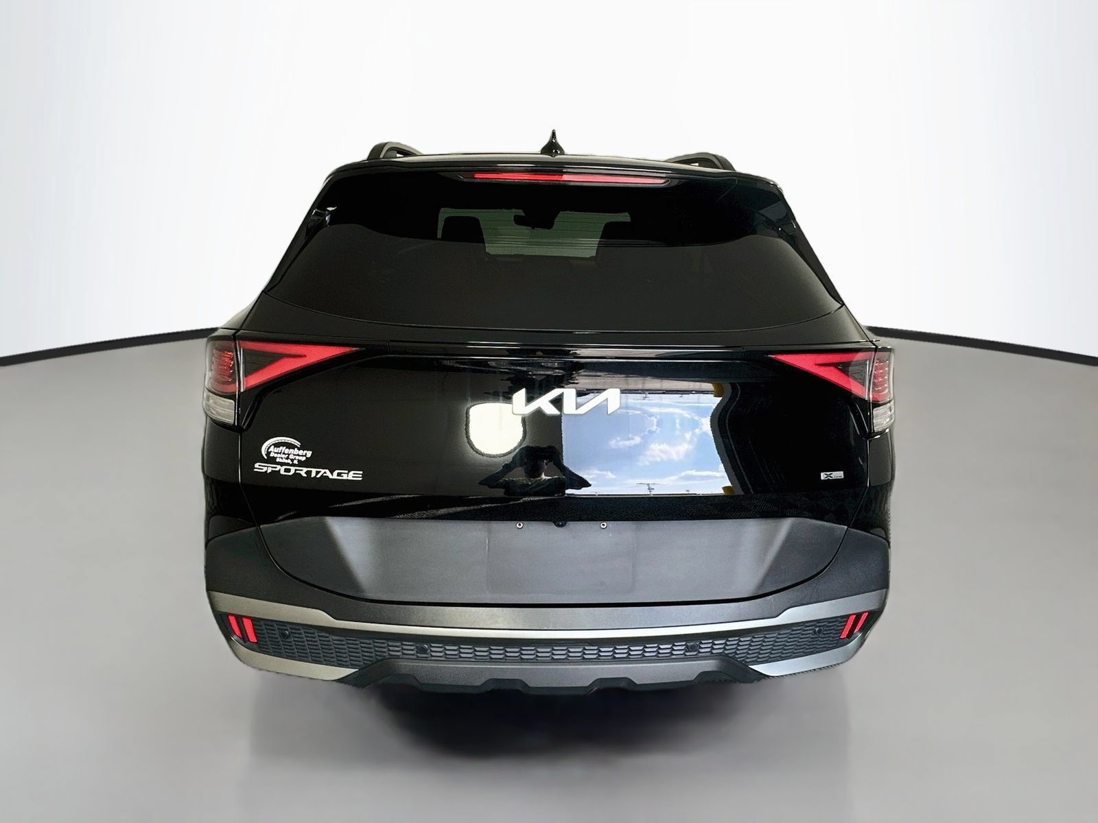 Used 2024 Kia Sportage X-Line w/ X-Line Premium Package AWD/4WD image 6